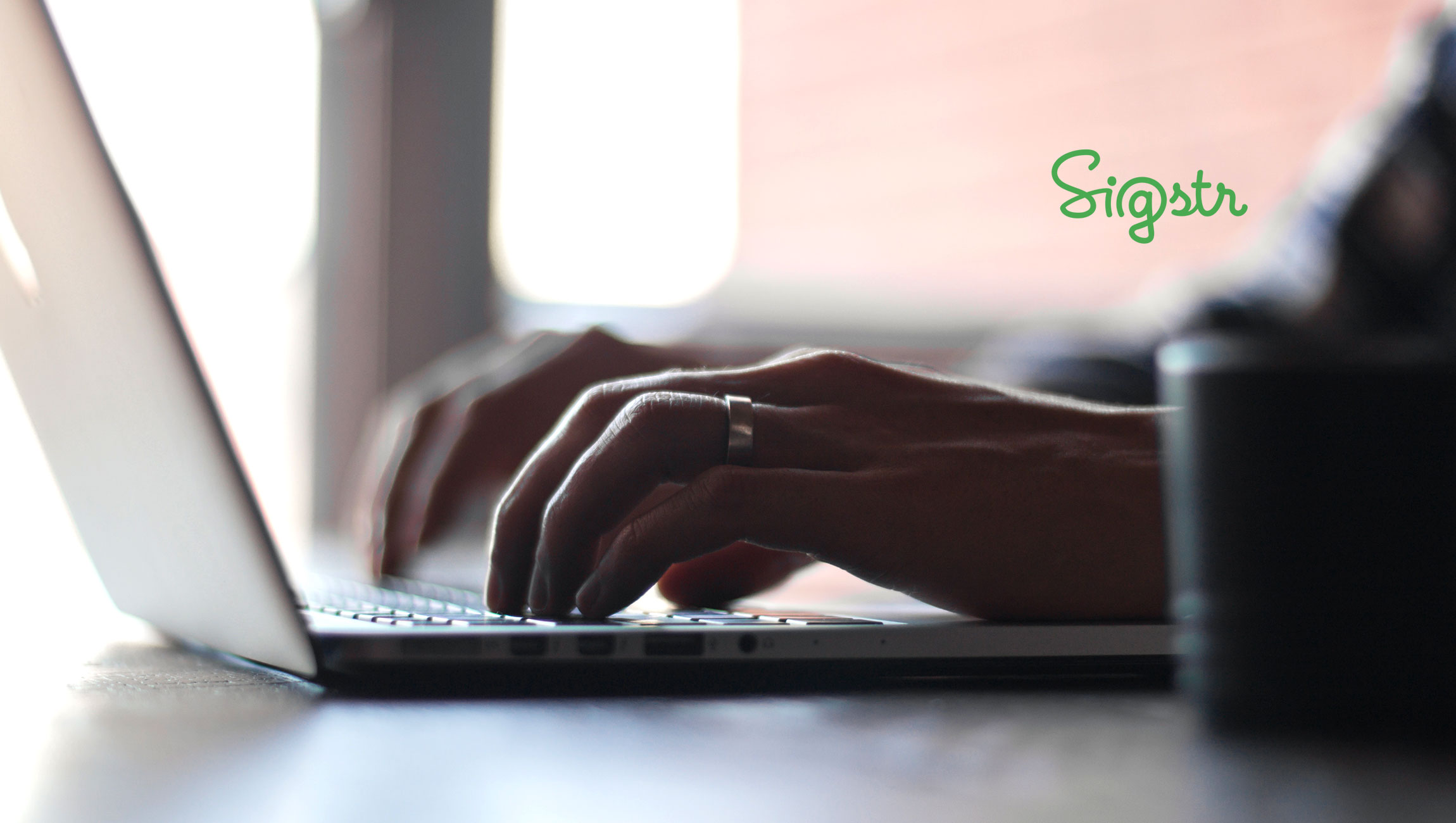 Sigstr Gives Marketers the Power of Relationships, Introduces Sigstr Pulse