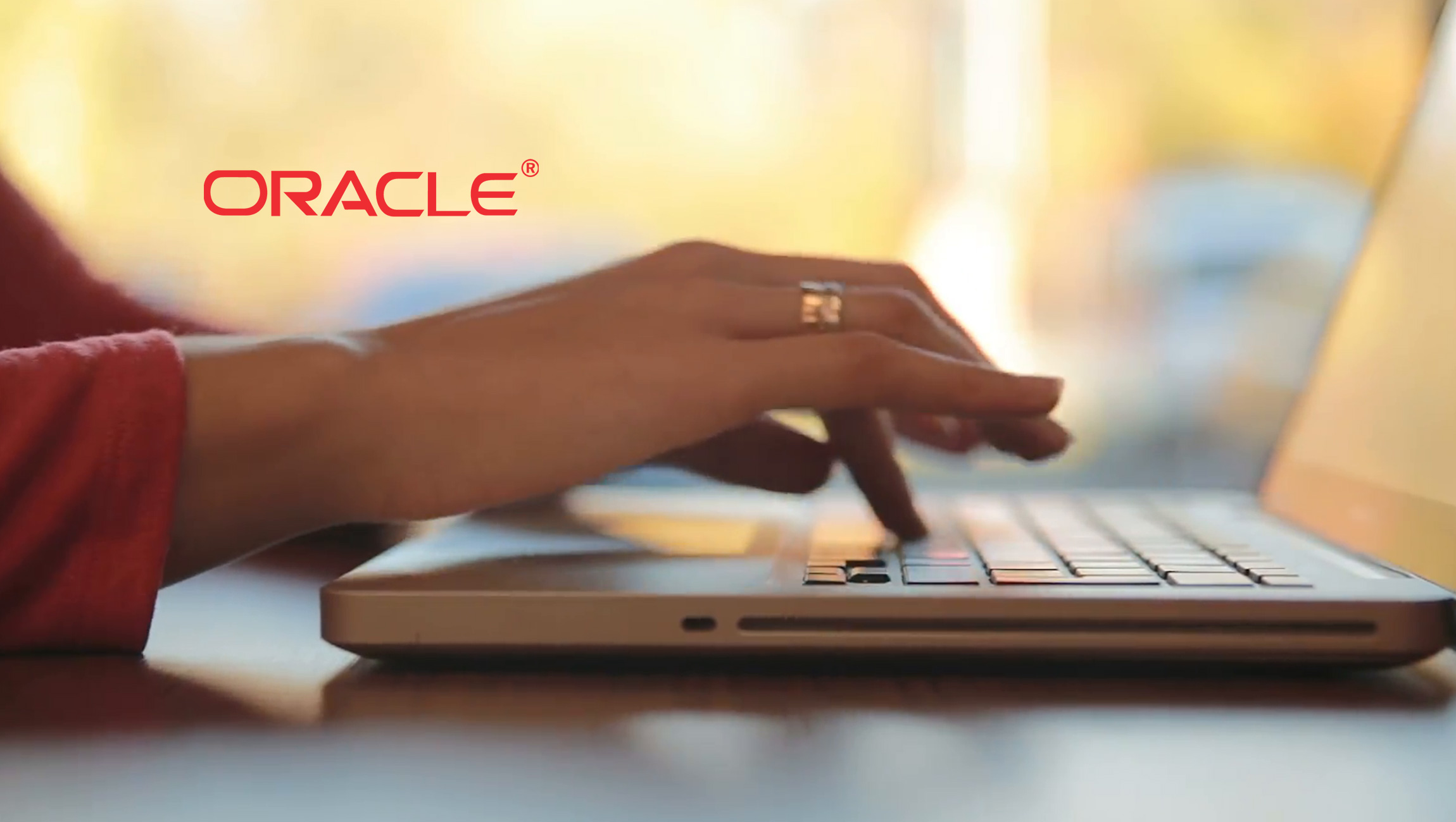 Clean Up Dirty Data with Oracle Customer Data Management for B2C Service!