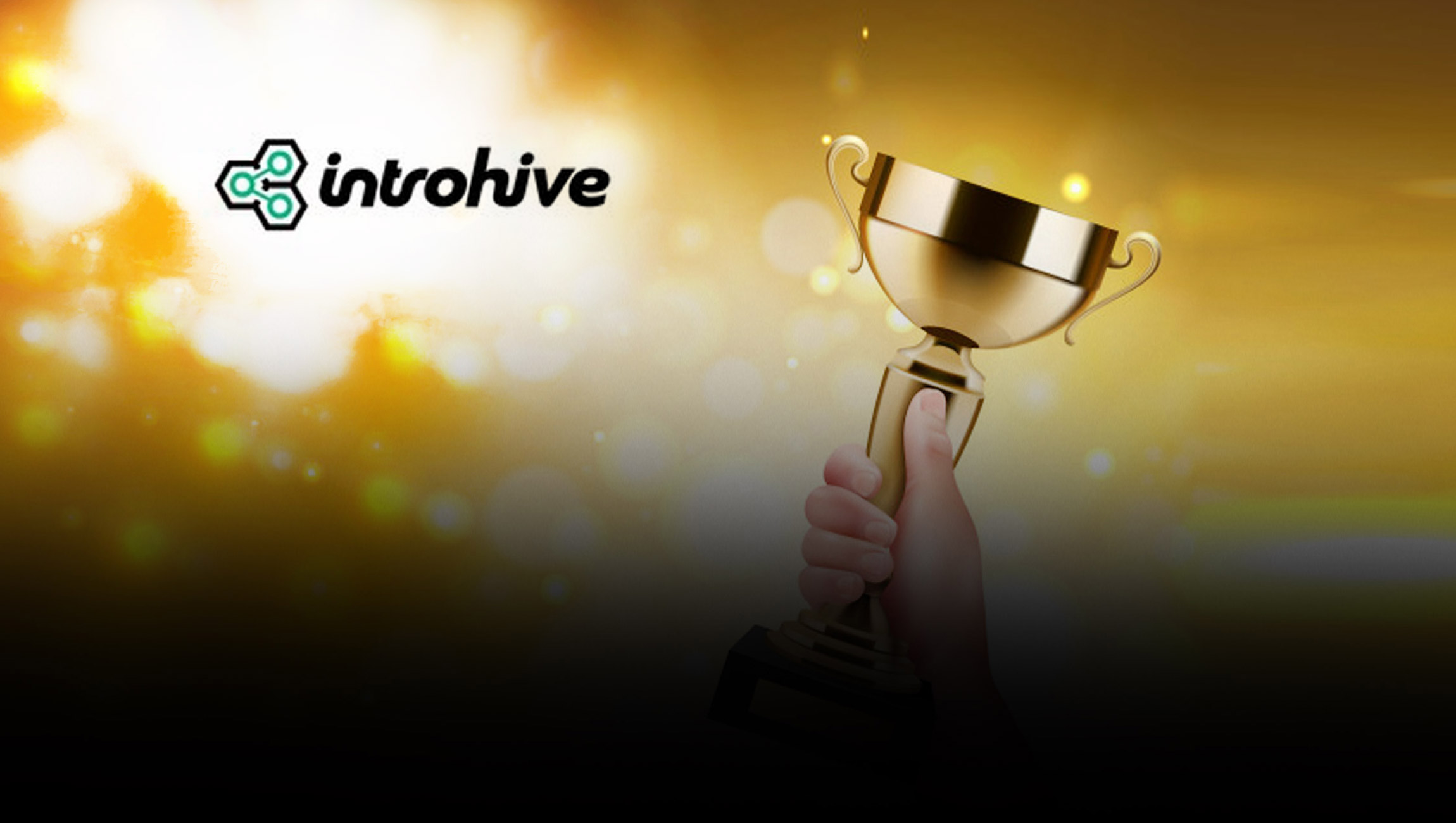 Introhive-Wins-2021-MarTech-Breakthrough-Award