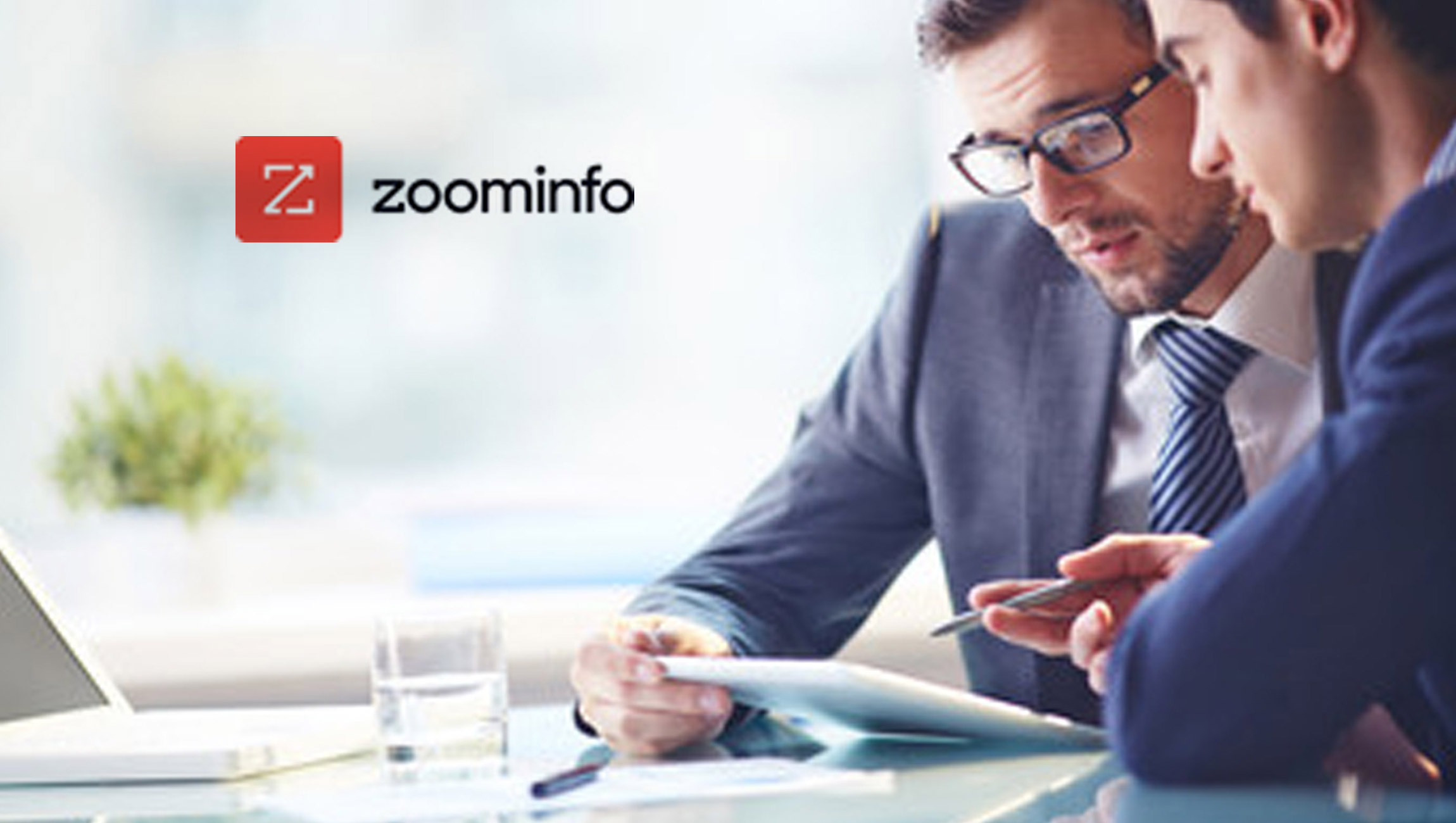 ZoomInfo Achieves the new AWS Advertising and Marketing Technology Competency